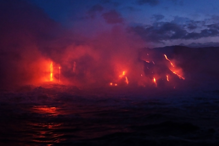Mt Kilauea lava flow ©Shireen Nadir 2014